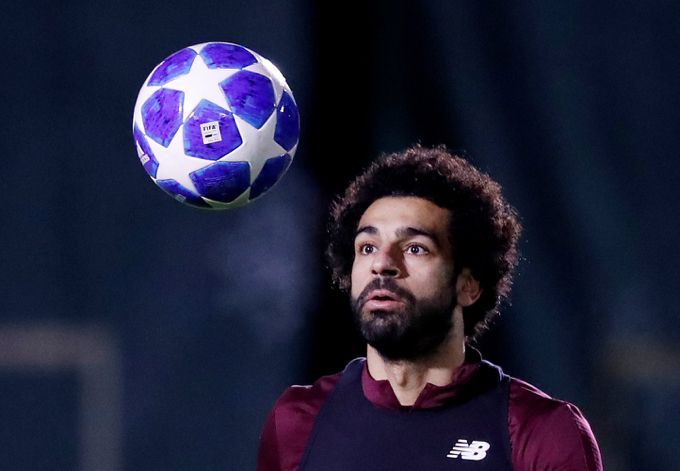  萨拉赫传射建功利物浦客场完胜切尔西巩固榜首